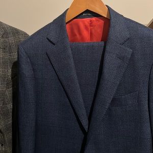 Top 3 favorite. Feels amazing on.